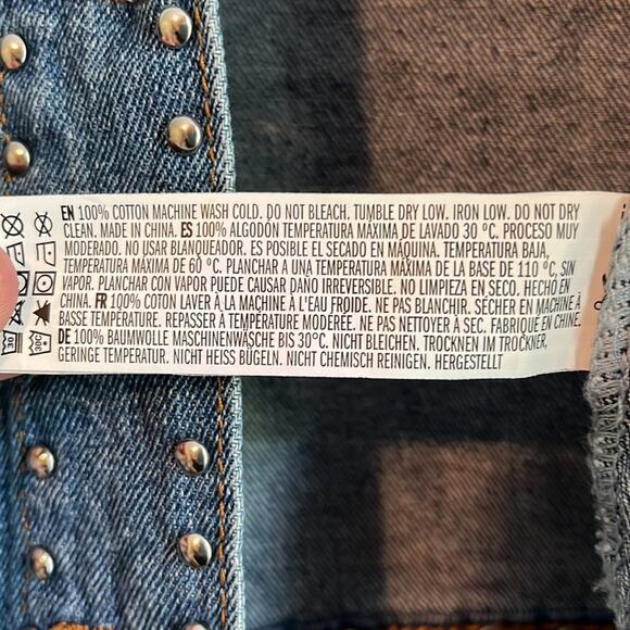 Forever 21 Studded Jean Jacket - Picture 10 of 10